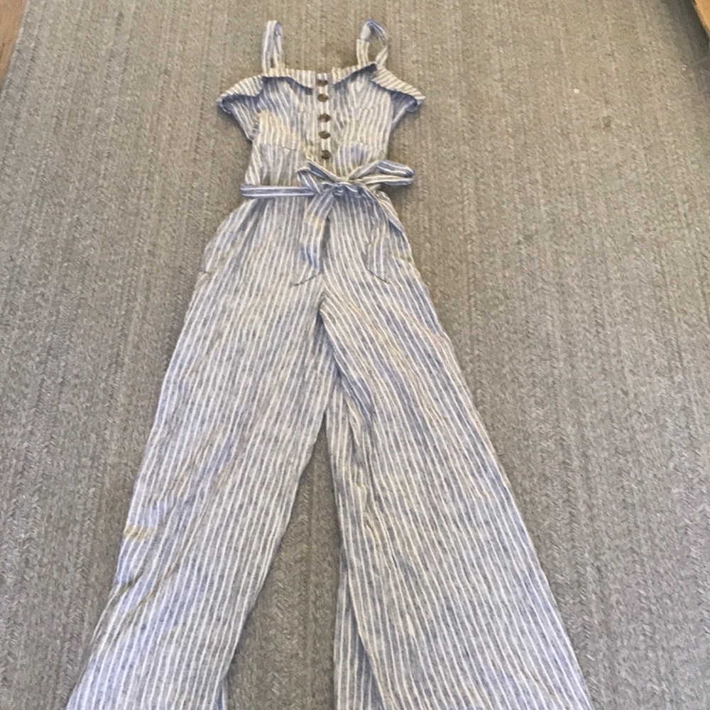 American Eagle JUMPSUIT!!!